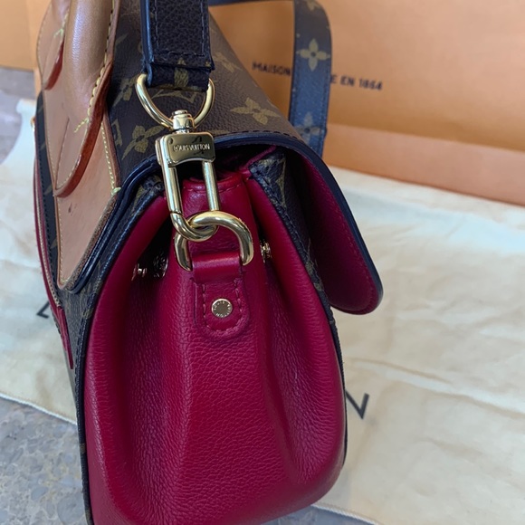 ❤️❤️SOLD❤️❤️Louis Vuitton Edel crossbody bag - Picture 5 of 15
